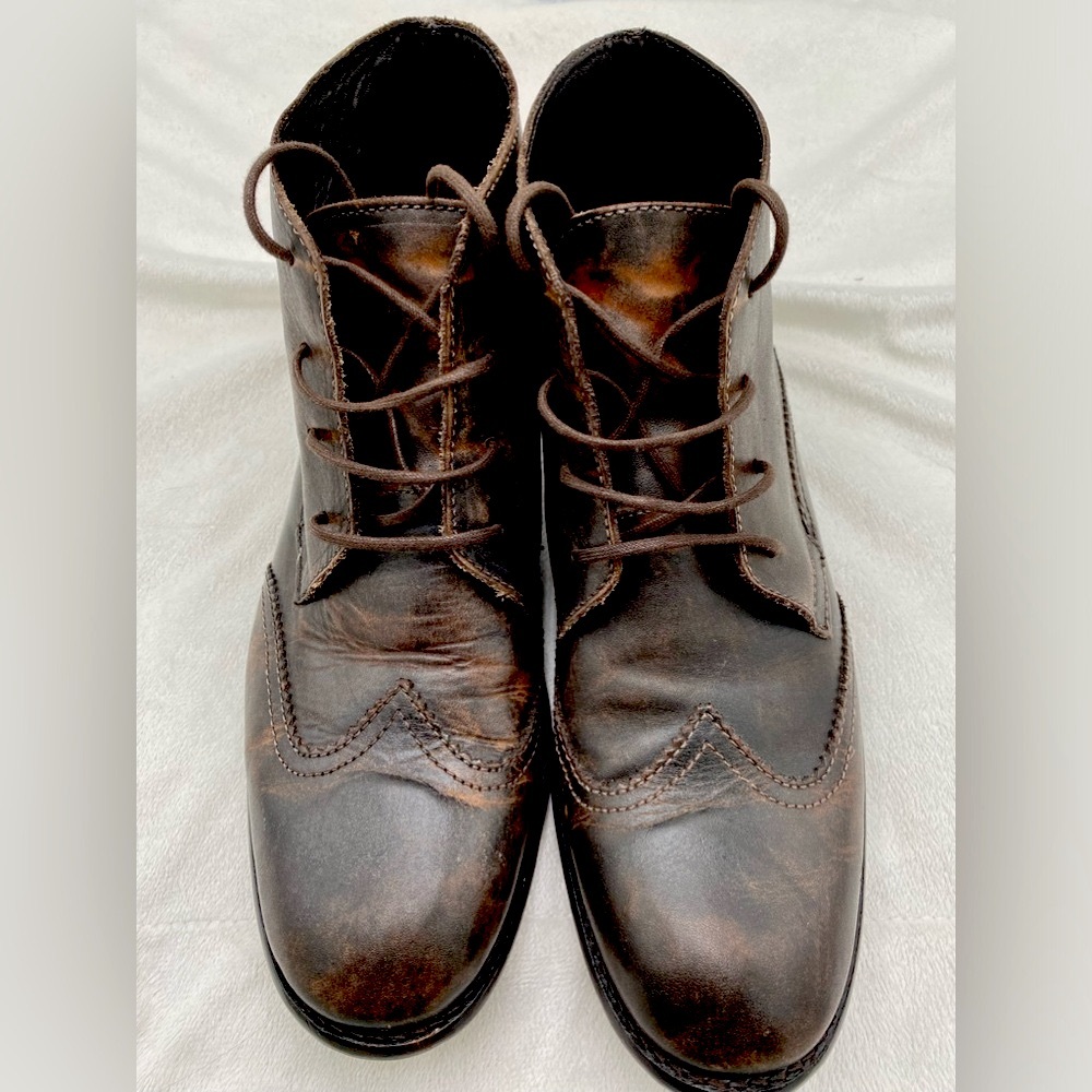 Men’s FLY London Classic Wingtip Boots